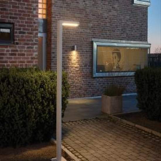 Asker stolpe 8895 kr