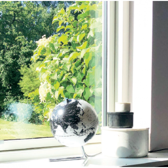 The World från 1029kr